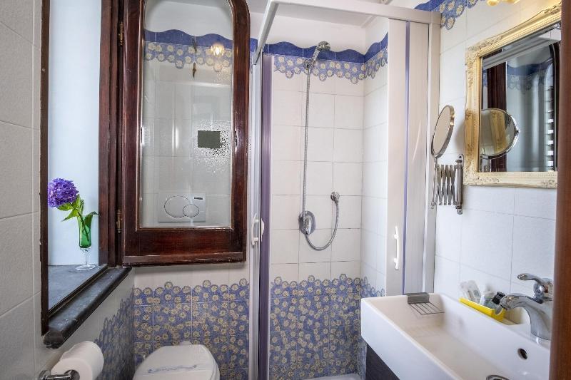 Villa Monica B&B Σορέντο Εξωτερικό φωτογραφία