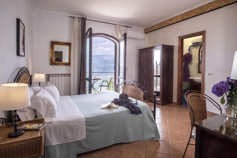 Villa Monica B&B Σορέντο Εξωτερικό φωτογραφία